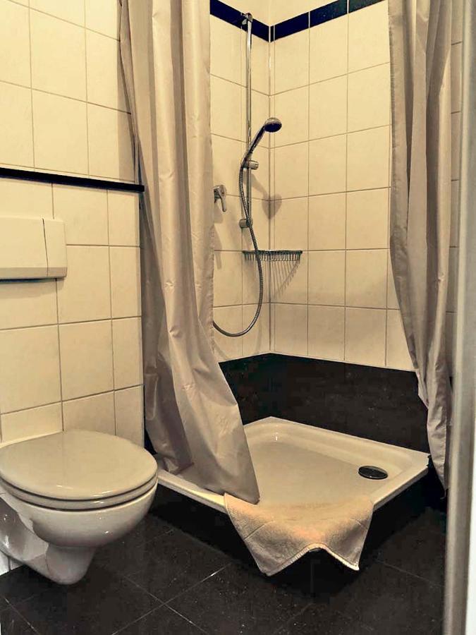 ברגיש גלאדבך Ferien-Messe-Handwerker- Apartment Bensberg מראה חיצוני תמונה